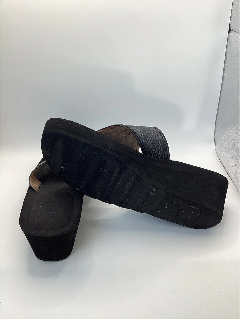 Coach Janice A00964 Black Wedge Thong Flip Flop Sandals Women's 7.5 EUC
